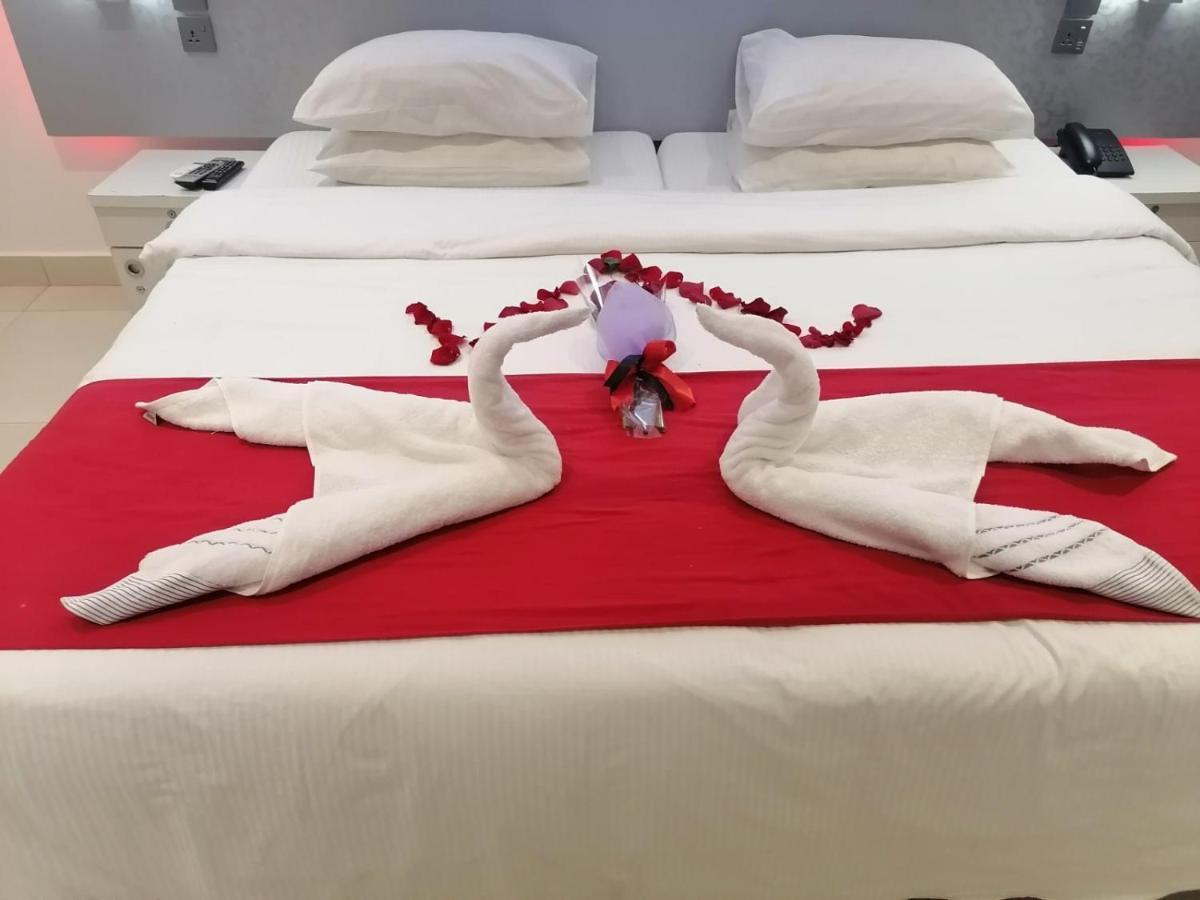 บีช แกรนด์ แอนด์ สปา พรีเมียม Hotel ฮุลฮูมาเล ภายนอก รูปภาพ
